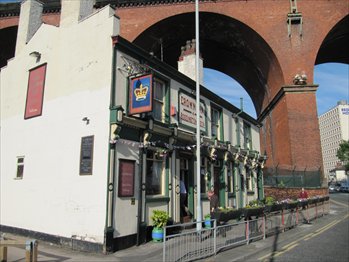 Picture 1. Crown Inn, Stockport, Greater Manchester