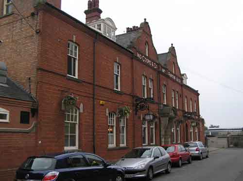 Picture 1. The Victoria Hotel, Beeston, Nottinghamshire