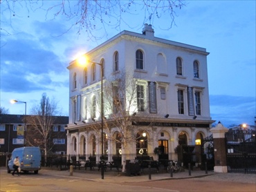 Picture 1. Royal Inn on the Park, Homerton, Greater London