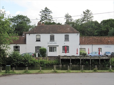 Picture 1. Dundas Arms, Kintbury, Berkshire