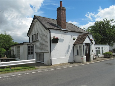 Picture 1. Carpenters Arms, Coldred, Kent