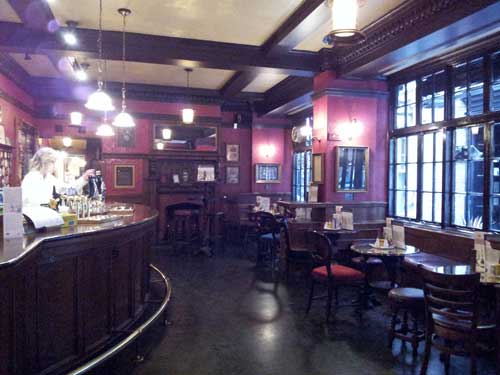 Picture 2. Williamson's Tavern, City, Central London