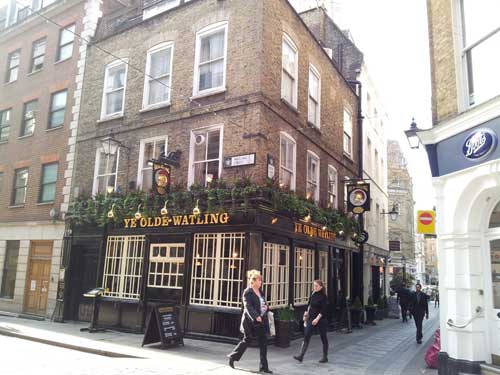 Picture 1. Ye Olde Watling, City, Central London