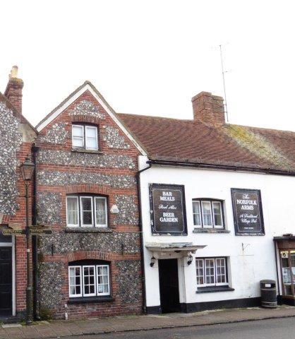 Picture 1. The Norfolk Arms, Steyning, West Sussex