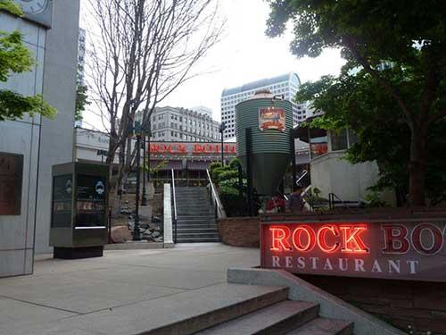 Picture 1. Rock Bottom, Seattle, Washington, America