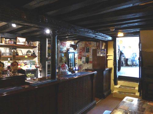 Picture 2. The Bull, Market Deeping, Lincolnshire