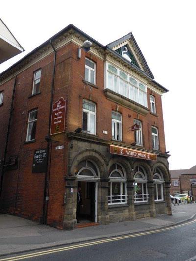 Picture 1. White Swan, Chesterfield, Derbyshire