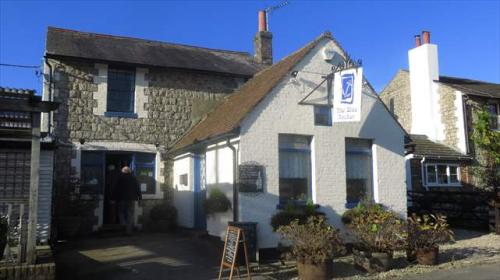 Picture 1. The Blue Anchor, Brabourne Lees, Kent