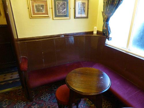 Picture 2. Ye Olde Blue Bell, Kingston upon Hull, East Yorkshire