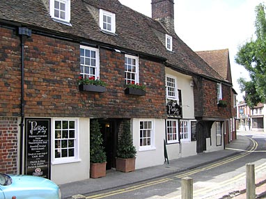 Picture 1. The Parrot (Young's), Canterbury, Kent