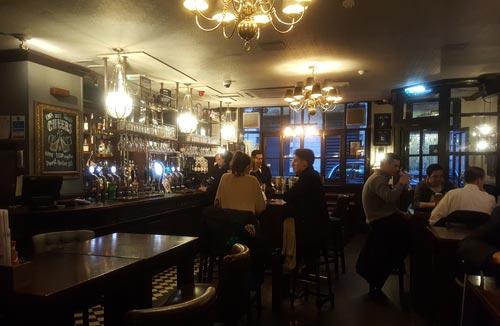 Picture 2. Rose & Crown, Mayfair, Central London