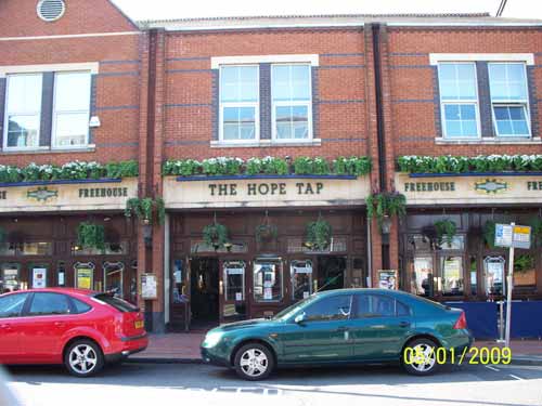 Picture 1. The Hope Tap, Reading, Berkshire
