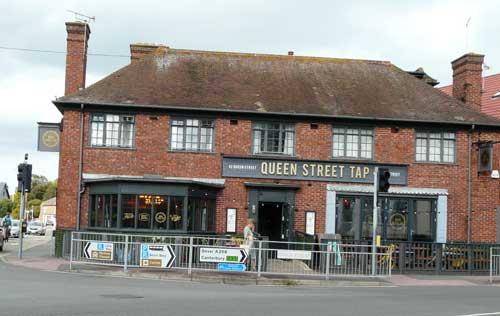 Picture 1. Queen Street Tap (formerly Hole in the Roof), Deal, Kent