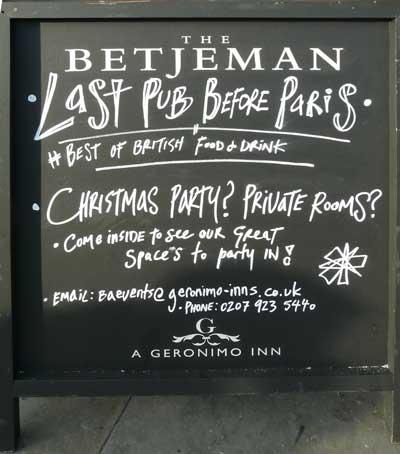 Picture 3. The Betjeman Arms, King's Cross / St Pancras, Central London