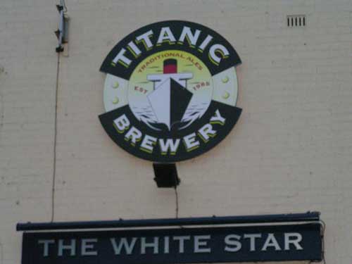 Picture 1. The White Star, Stoke-on-Trent, Staffordshire