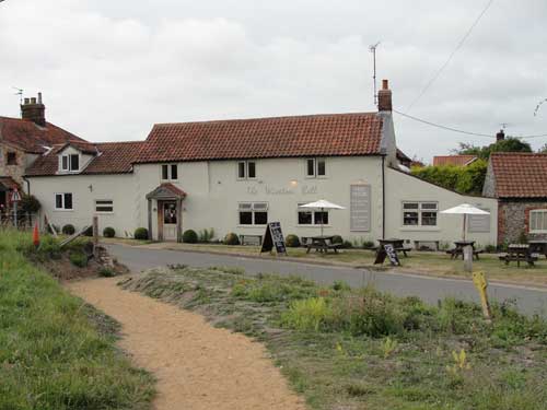 Picture 1. The Wiveton Bell, Holt, Norfolk