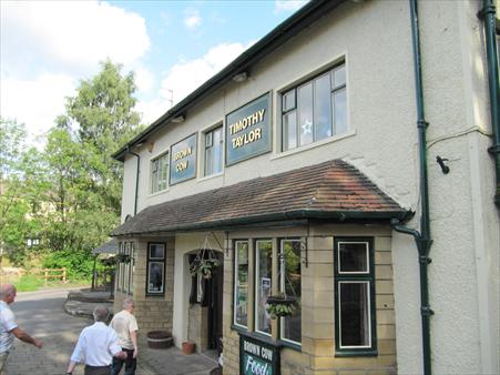 Picture 1. Brown Cow, Bingley, West Yorkshire