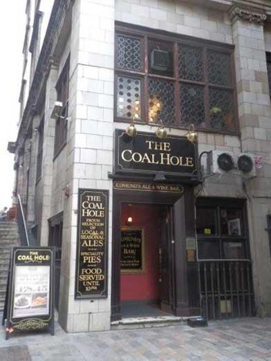 Picture 1. The Coal Hole, Charing Cross, Central London