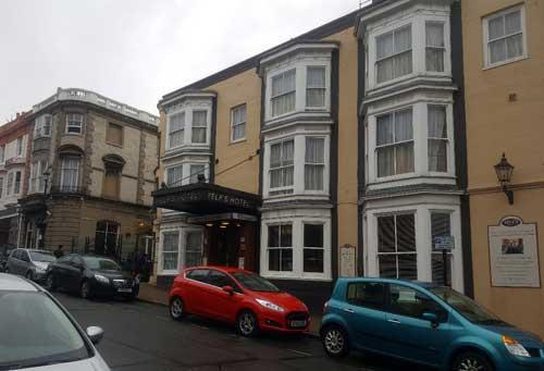 Picture 1. Yelf's Hotel, Ryde, Isle of Wight