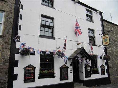 Picture 1. The Orange Tree, Kirkby Lonsdale, Cumbria