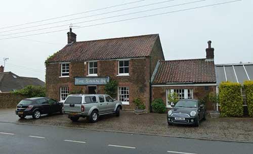Picture 1. Swan, South Wootton, Norfolk
