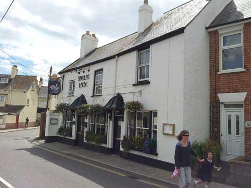 Picture 1. Swan Inn, Sidmouth, Devon