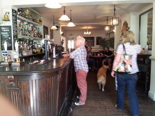 Picture 2. George & Dragon Inn, Chichester, West Sussex