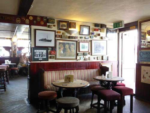 Picture 2. The Basketmakers Arms, Brighton, East Sussex