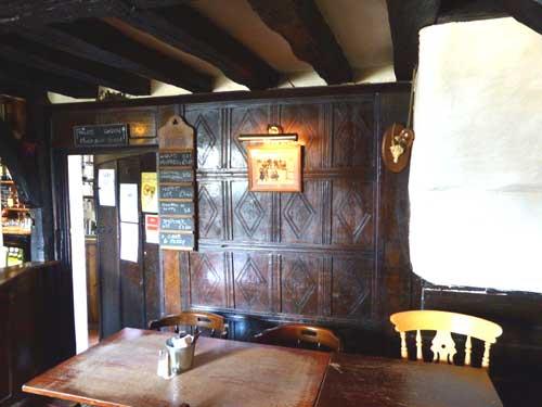 Picture 3. The Bell, Waltham St Lawrence, Berkshire