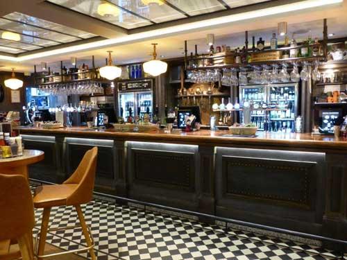 Picture 2. The Sir John Hawkshaw, City, Central London