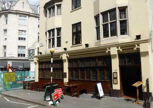 Picture 1. Angel in the Fields, Marylebone, Central London