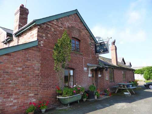 Picture 1. Three Horseshoes, Norton Canon, Herefordshire
