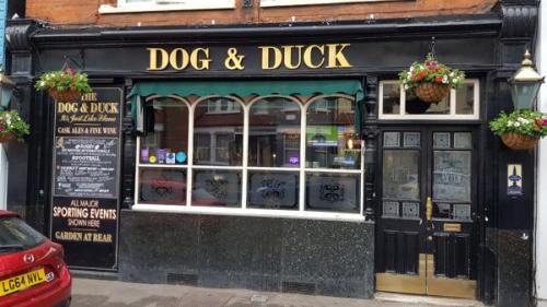 Picture 1. Dog & Duck, Winchmore Hill, Greater London