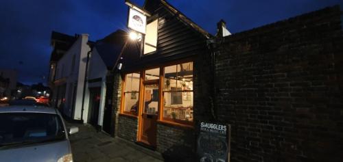 Picture 1. Time & Tide Taphouse (formerly Smugglers Beer & Music Café), Sandwich, Kent