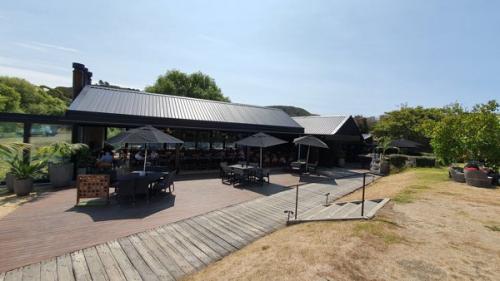 Picture 1. Waiheke Island Brewery, Auckland, New Zealand