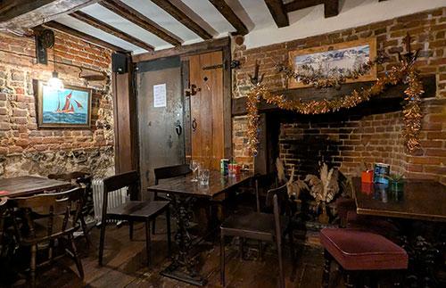 Picture 2. Three Sheets To The Wind, Rochester, Kent