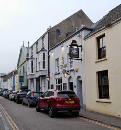 Picture 1. The Crown Inn, Tenby, Pembrokeshire