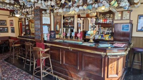 Picture 2. The Bull, Birmingham, West Midlands