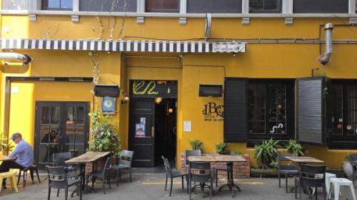 Picture 1. Little Beer Quarter, Wellington, New Zealand