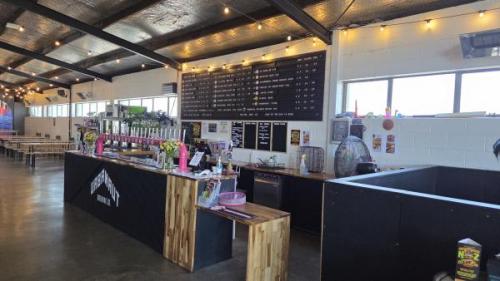 Picture 2. Urbanaut Brewery & Taproom, Auckland, New Zealand